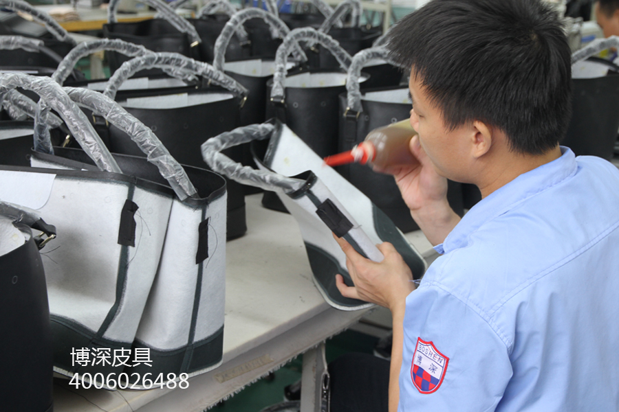 皮具加工厂广州博深皮具